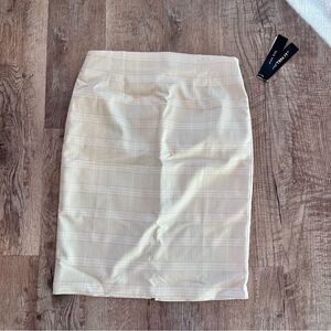 NWT Tribal Cream Tan Plaid Pencil Skirt Business Casual Stretch Sz. 10